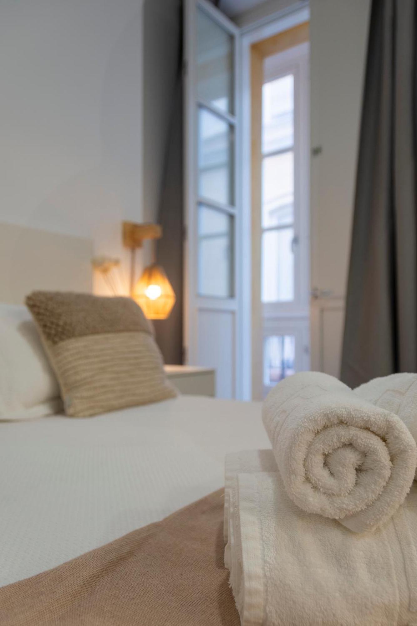Apartamentos La Tahona كاديز المظهر الخارجي الصورة