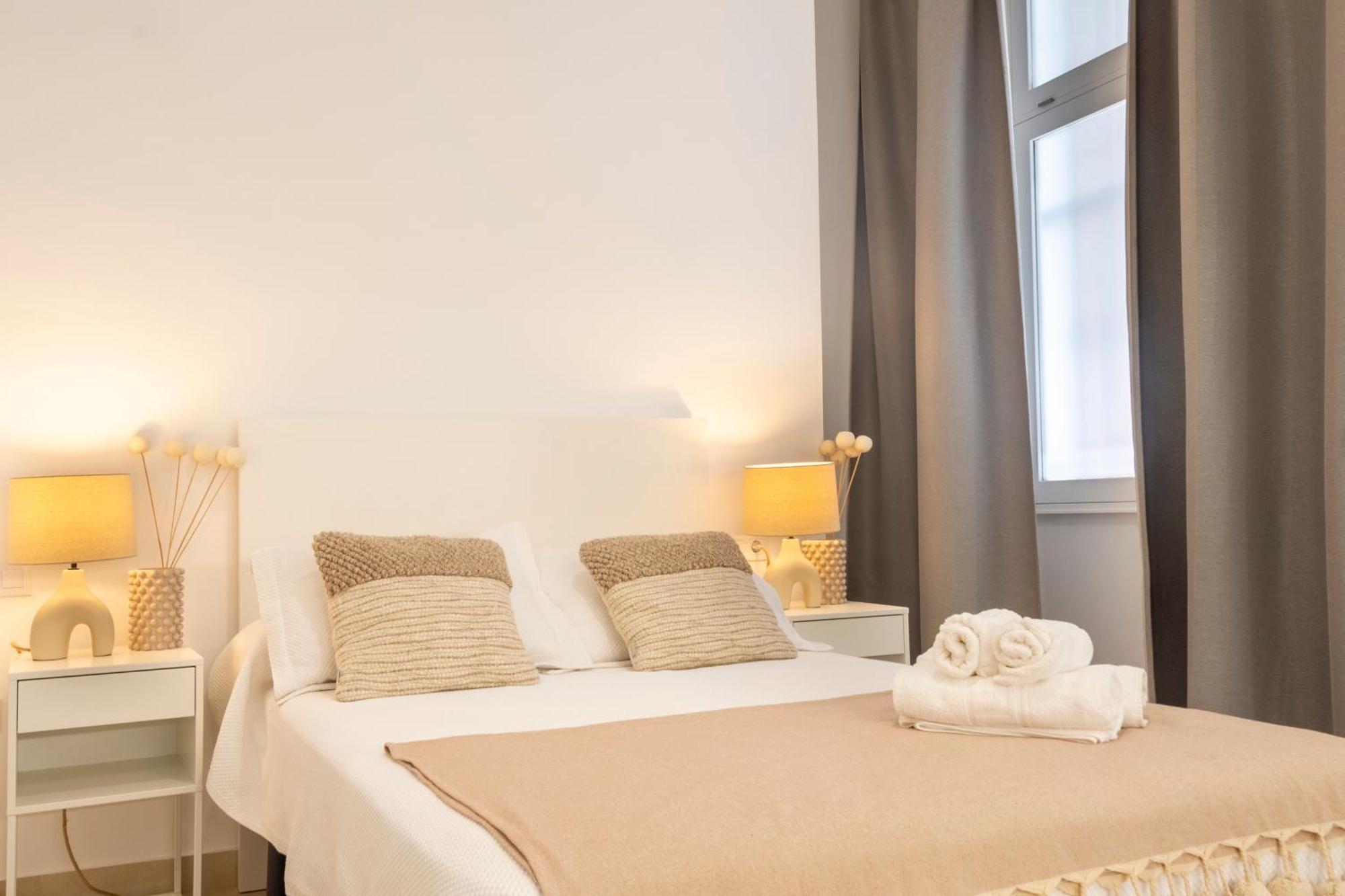 Apartamentos La Tahona كاديز المظهر الخارجي الصورة